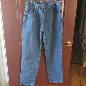 Rustler Men's Relaxed Fit Blue Jeans NWOT  33 X 32